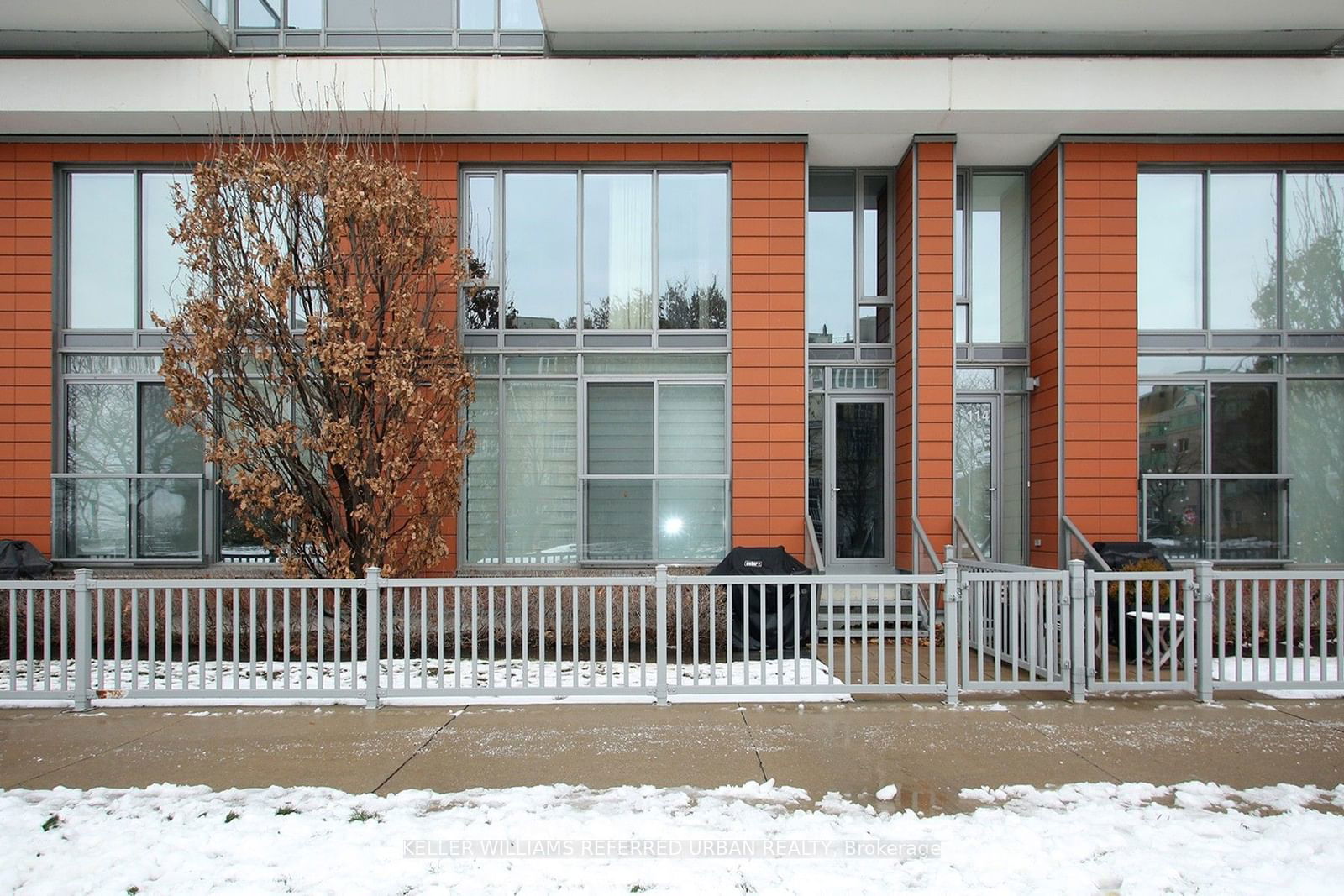 Townhouse leased at TH115-90 Stadium Road, Toronto, Niagara, M5V 3W5 - MLS: C11912595