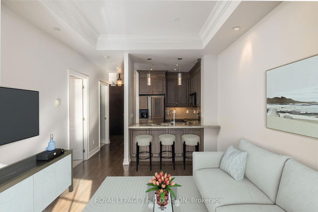 426 - 20 Burkebrook Place