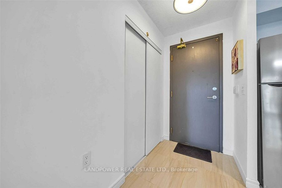 Condo for lease at 1008-28 Olive Avenue, Toronto, Willowdale East, M2N 7E6 - MLS: C11913340