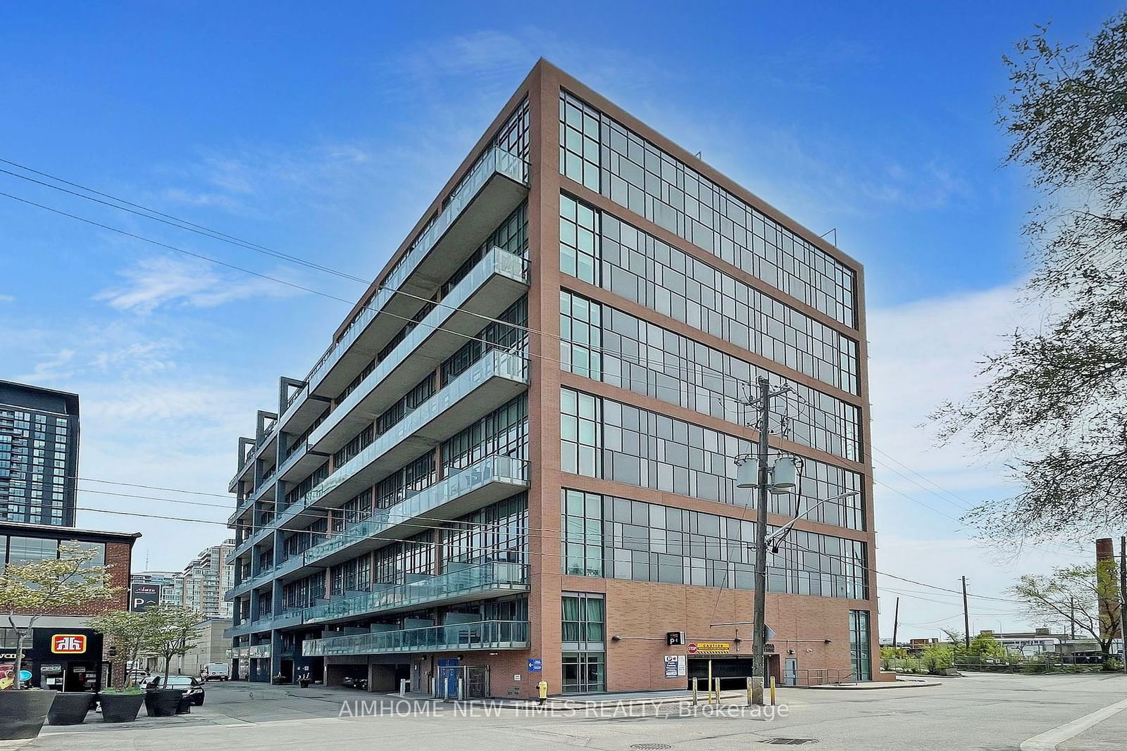 Condo for lease at 331-5 Hanna Avenue, Toronto, Niagara, M6K 0B3 - MLS: C11914357