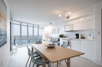 Unit 1106 — 21 Iceboat Terr, Toronto - Waterfront Communities C1 image-0-3