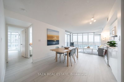 Unit 1106 — 21 Iceboat Terr, Toronto - Waterfront Communities C1 image-0-4