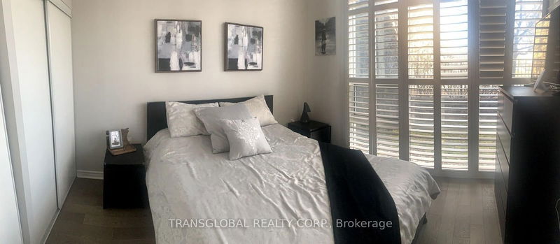 home for sale on 107-3840 Bathurst Street W