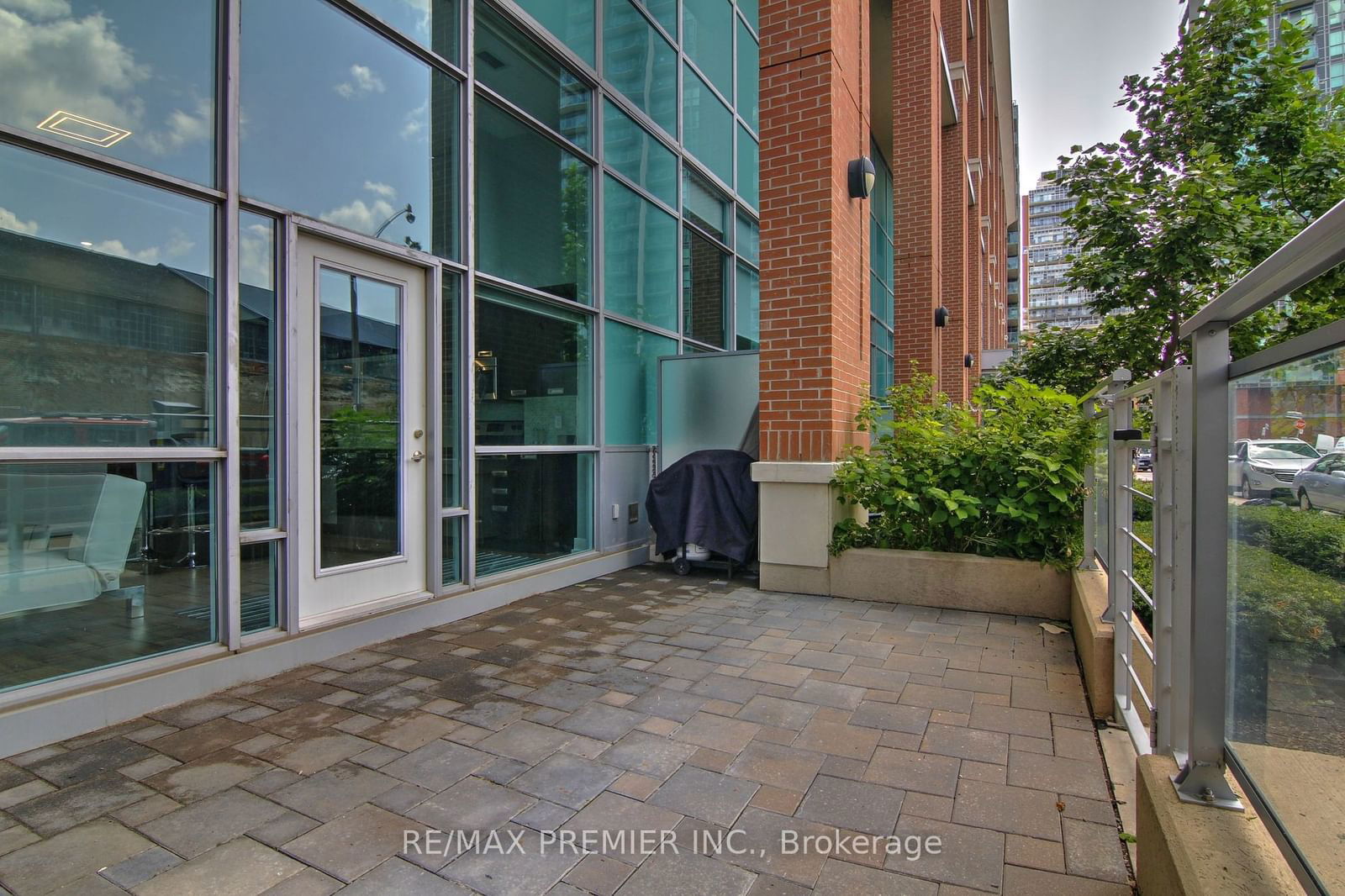 Condo leased at 103-100 Western Battery Road, Toronto, Niagara, M6K 3S2 - MLS: C11914555