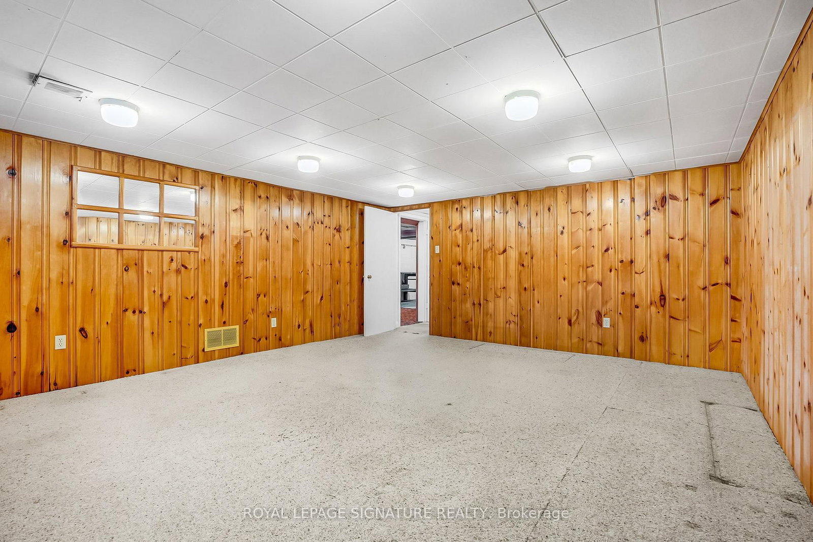 Listing Image 28