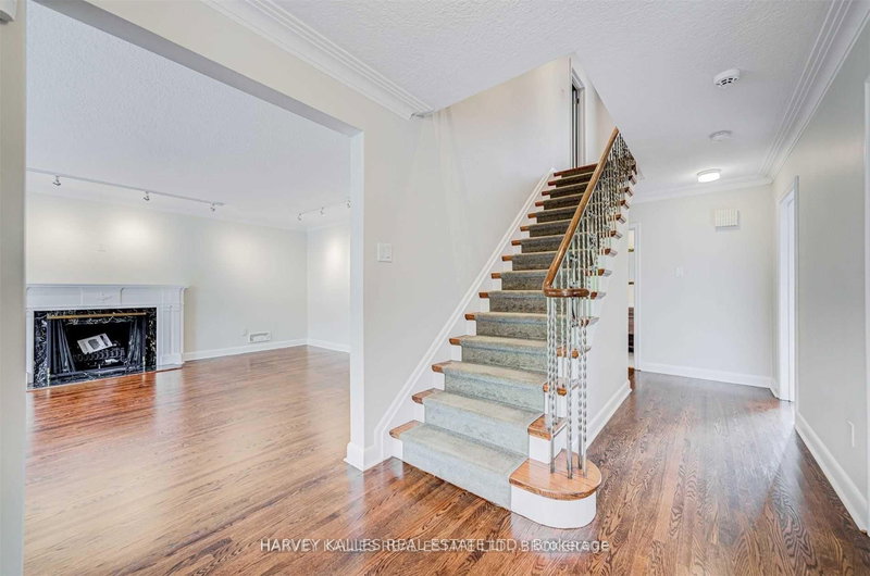 209 Lytton Blvd, Toronto, M4R 1L6 | Image 2