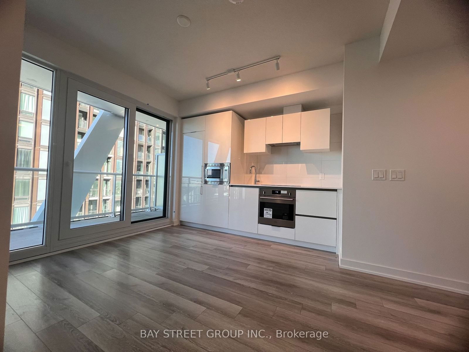 Condo for sale at 2020-230 Simcoe Street, Toronto, Kensington-Chinatown, M5T 1T4 - MLS: C11915689