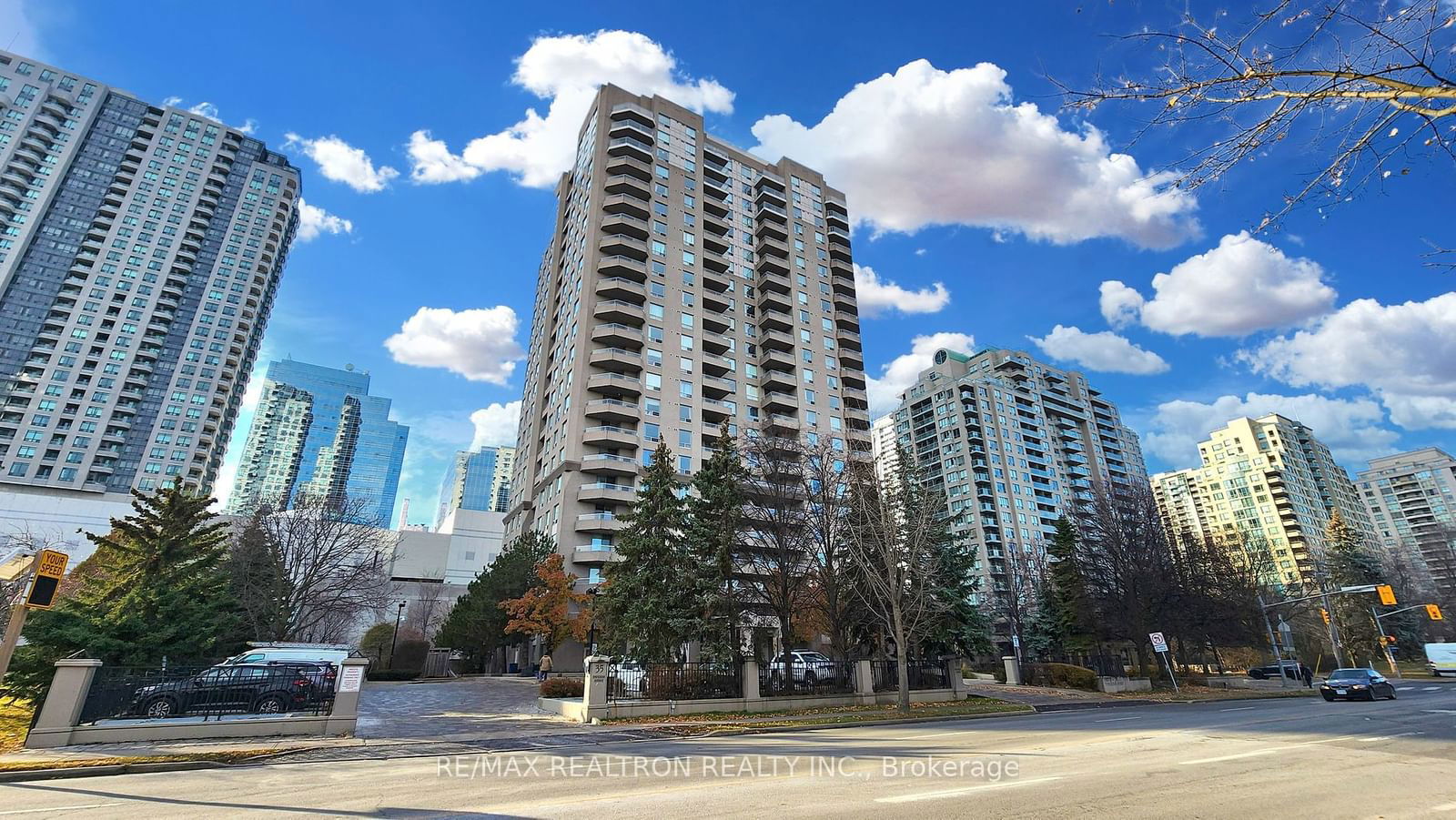 Condo for sale at 507-35 Empress Avenue, Toronto, Willowdale East, M2N 6T3 - MLS: C11915760