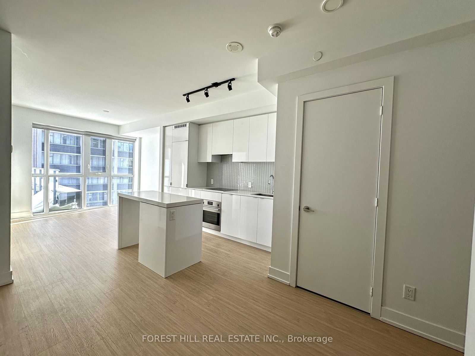 Condo for lease at 906-7 Grenville Street, Toronto, Bay Street Corridor, M4Y 0E9 - MLS: C11915810