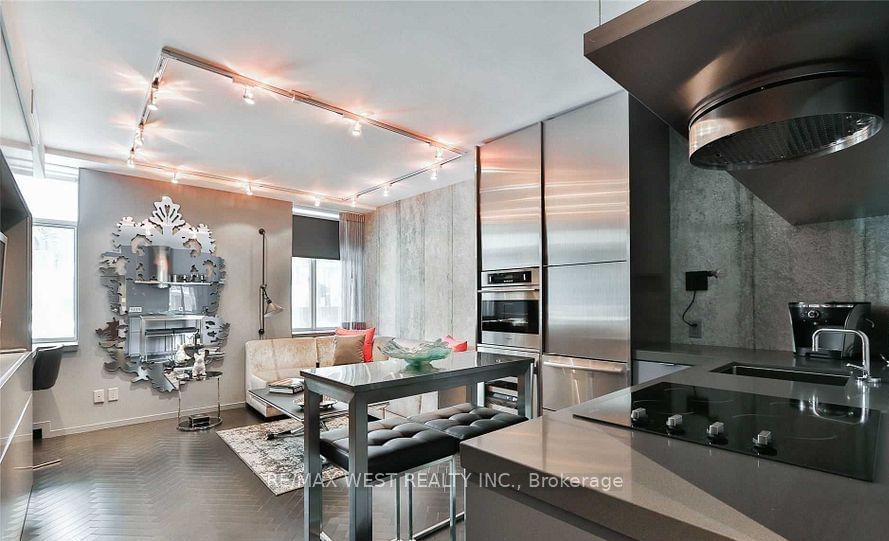 Condo for lease at 112-1 Benvenuto Place, Toronto, Casa Loma, M4V 2L1 - MLS: C11916534