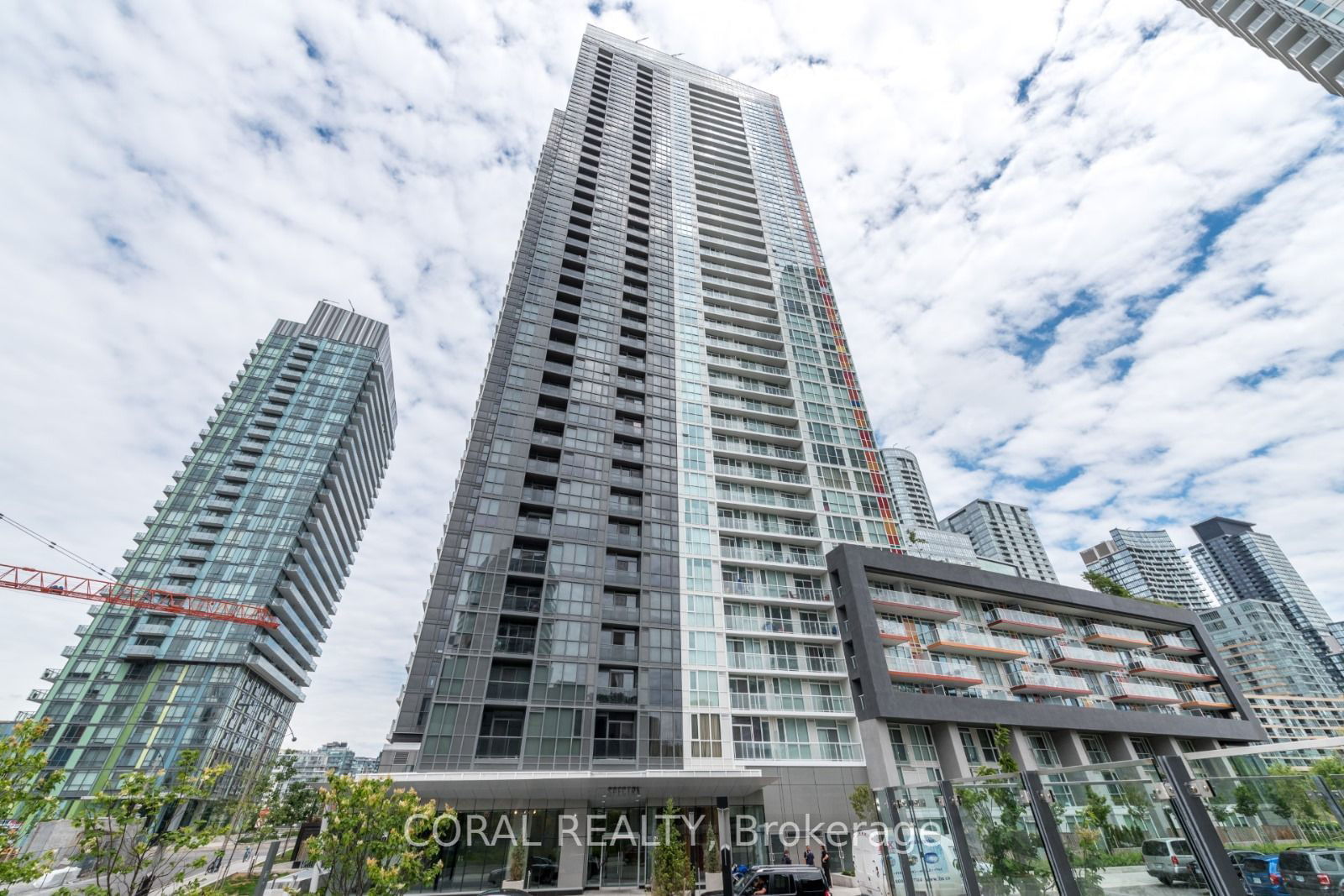 Condo for lease at 3902-85 Queens Wharf Road, Toronto, Waterfront Communities C1, M5V 0J9 - MLS: C11916566