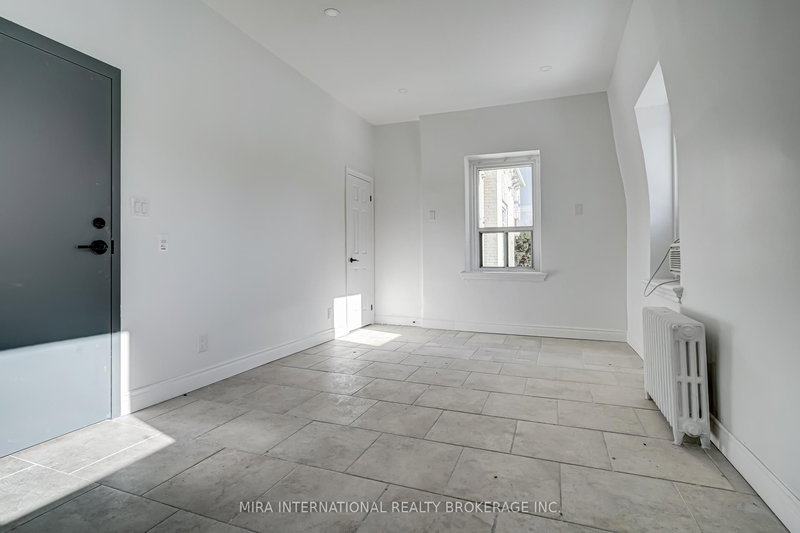 205 - 180 Sherbourne St, Toronto, M5A 2R7 | Image 3