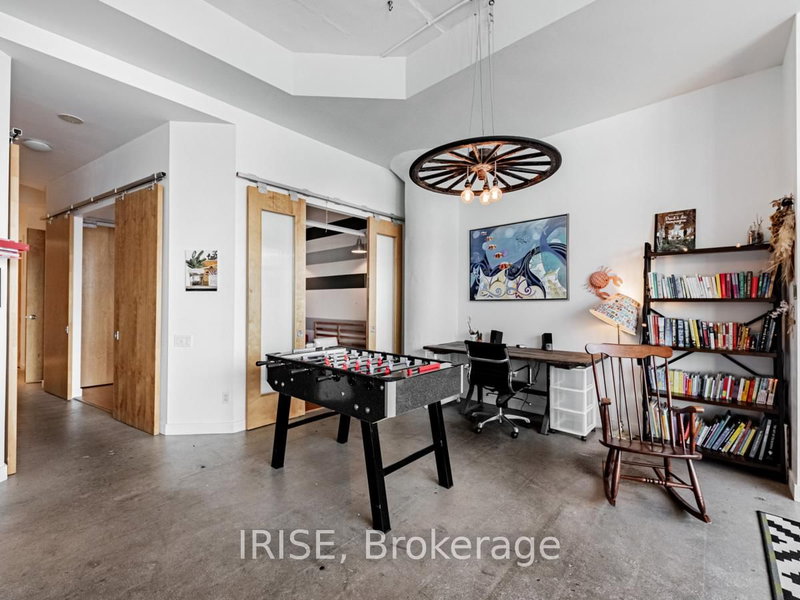 707 - 155 Dalhousie St, Toronto, M5B 2P7 | Image 2