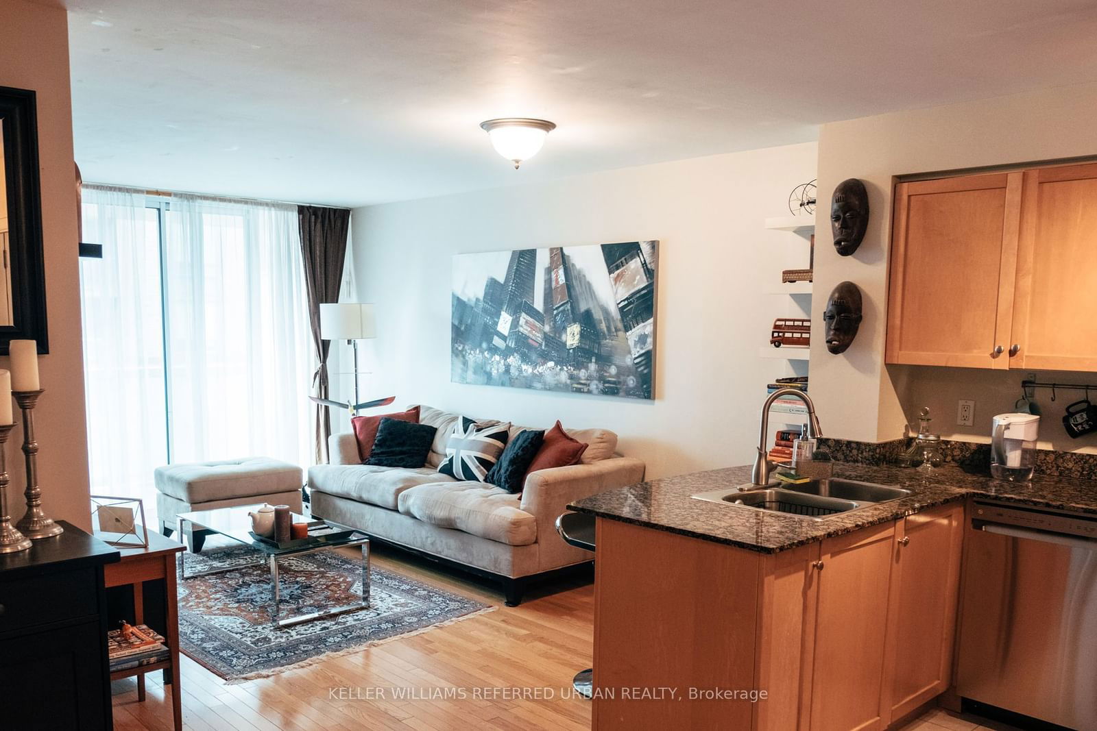 Condo for lease at 863-313 Richmond Street, Toronto, Moss Park, M5A 4S7 - MLS: C11917652