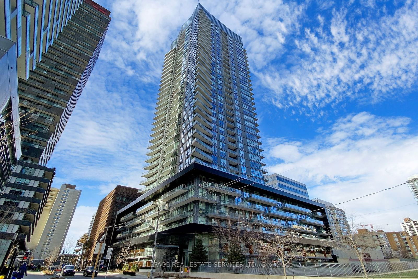 Condo for sale at 413-30 Roehampton Avenue, Toronto, Mount Pleasant West, M4P 0B9 - MLS: C11917679