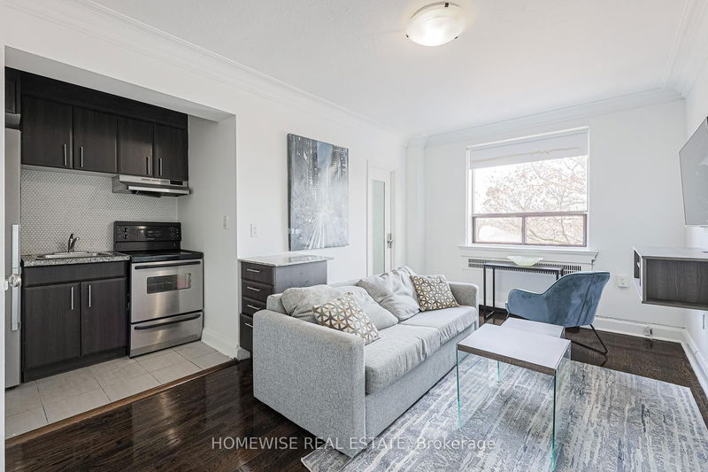 home for lease on 505-2837 Yonge Street