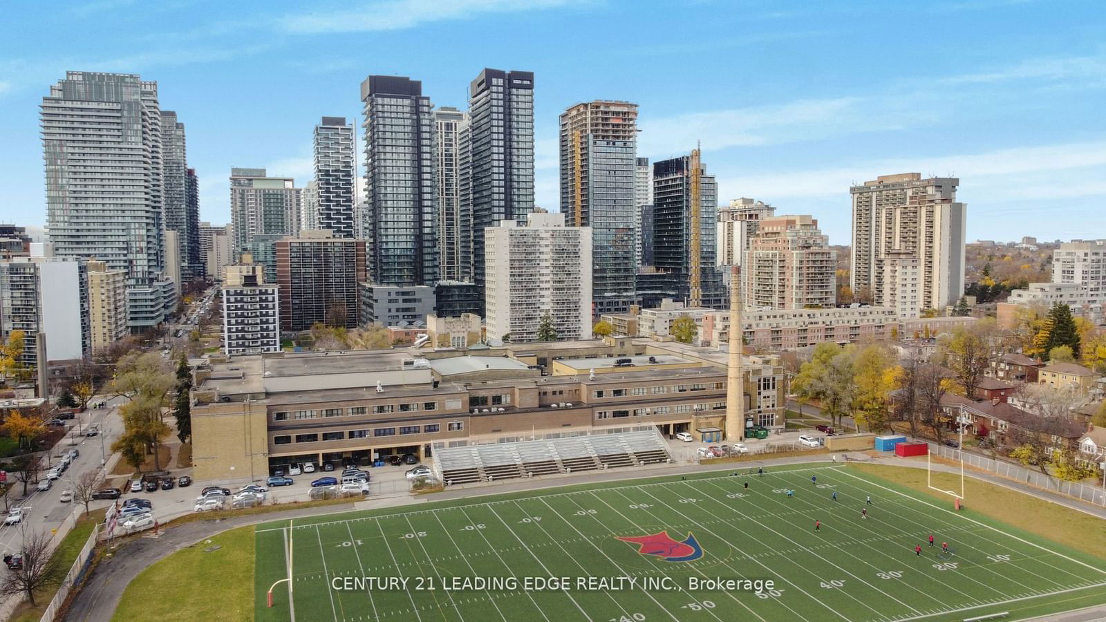 Condo for lease at 501-127 Broadway Avenue, Toronto, Mount Pleasant West, M4P 1V4 - MLS: C11918022