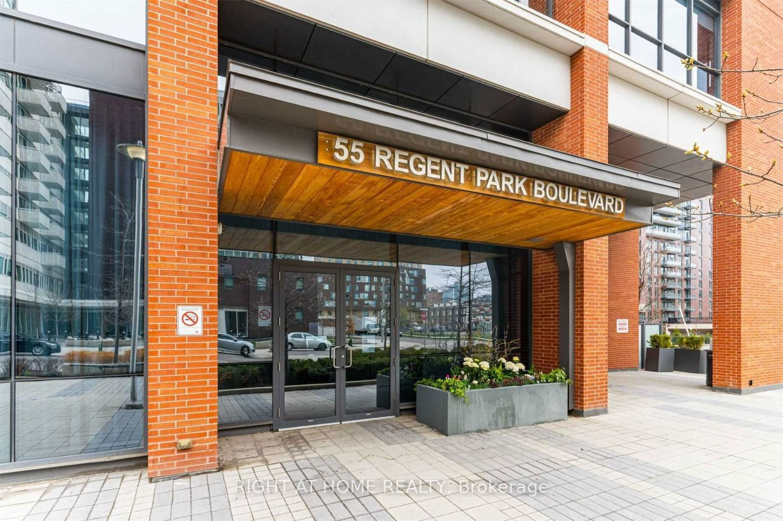 Condo leased at 2307-55 Regent Park, Toronto, Regent Park, M5A 0C2 - MLS: C11918543