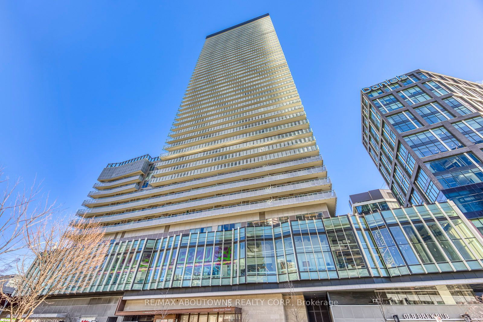 Condo leased at 2004-15 Lower Jarvis Street, Toronto, Waterfront Communities C8, M5E 0C4 - MLS: C11918793