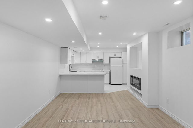 Lower - 94 Charlton Boulevard