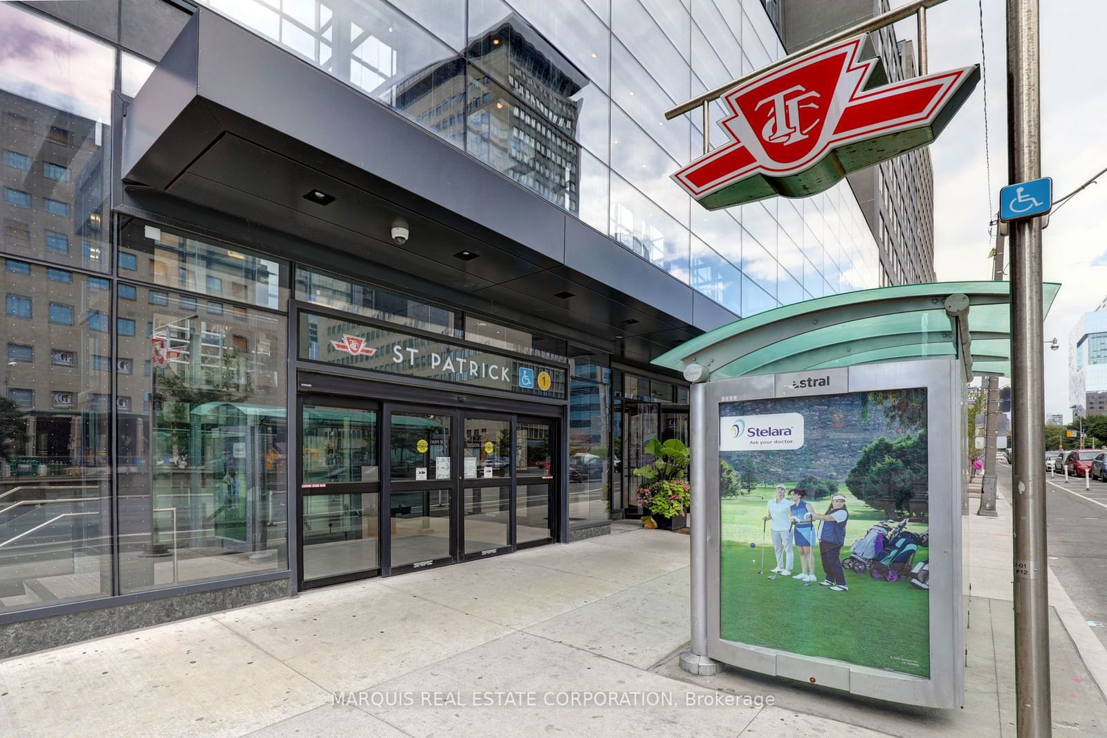 Condo for lease at 4416-488 University Avenue, Toronto, Kensington-Chinatown, M5G 0C1 - MLS: C11919535