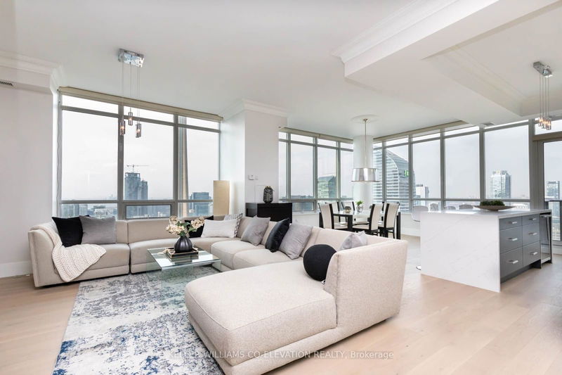 home for lease on Ph 5202-65 Bremner Boulevard