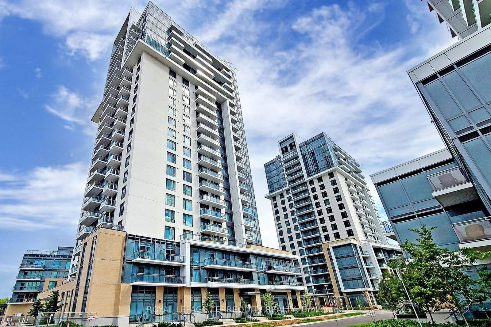 Condo for sale at 611-50 Ann O'Reilly Road, Toronto, Henry Farm, M2J 0C9 - MLS: C11920011