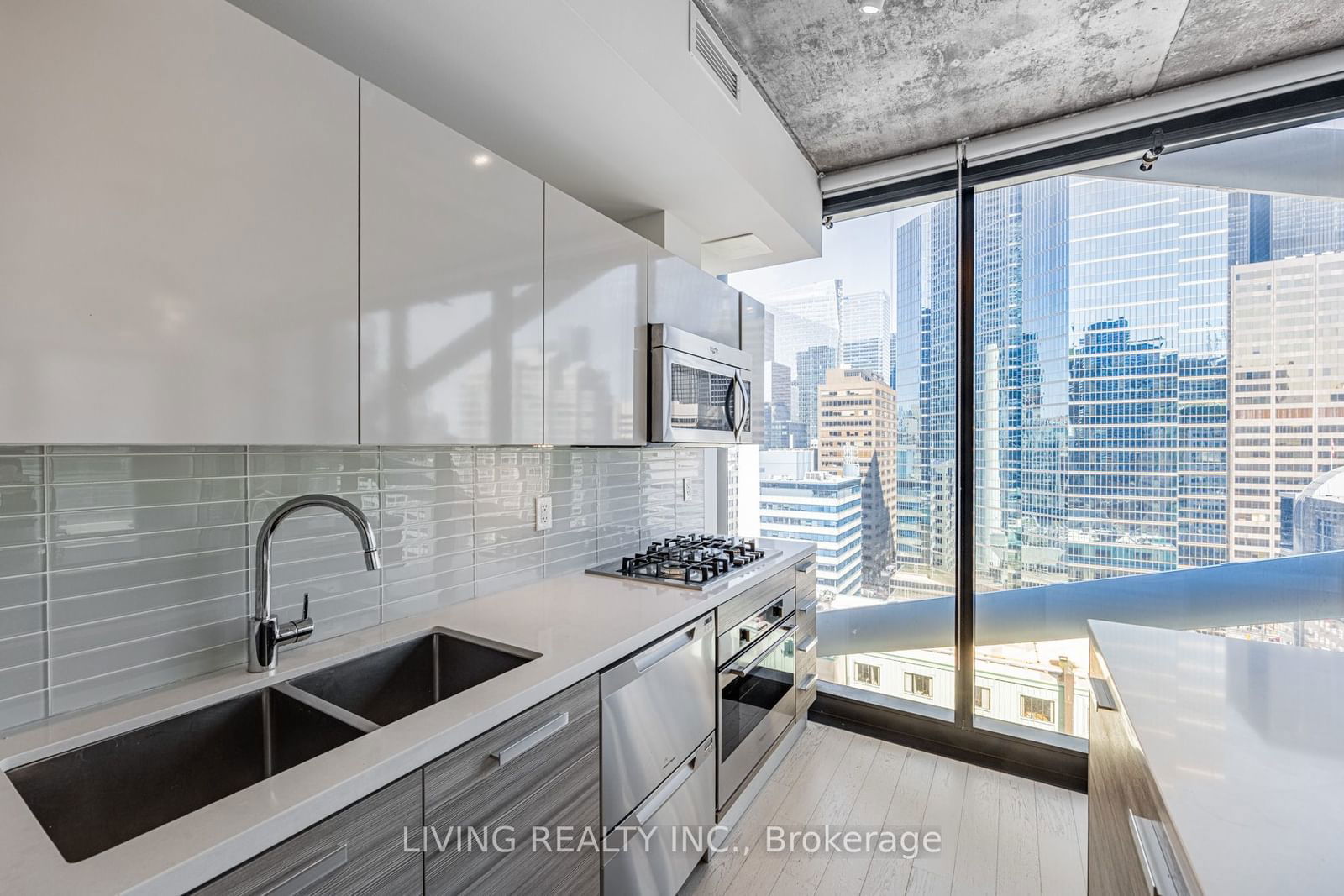 Condo for lease at 1504-224 King Street, Toronto, University, M5H 0A6 - MLS: C11920094