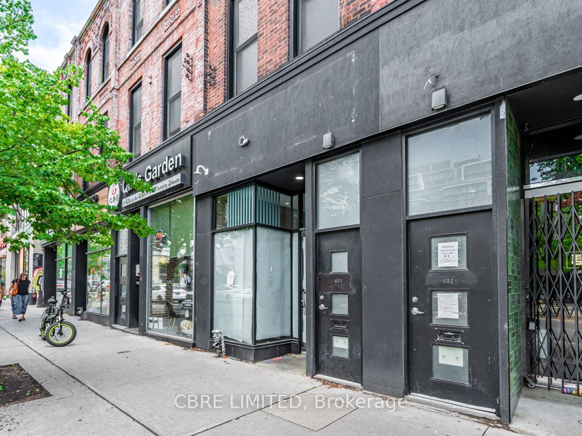 Commercial/Retail for lease at 433 Spadina Avenue, Toronto, Kensington-Chinatown, M5T 2G6 - MLS: C11920135