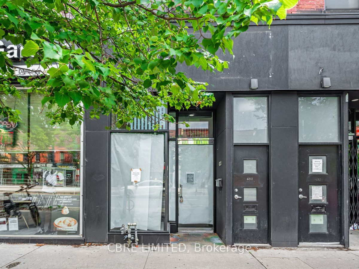 Commercial/Retail for lease at 433 Spadina Avenue, Toronto, Kensington-Chinatown, M5T 2G6 - MLS: C11920135