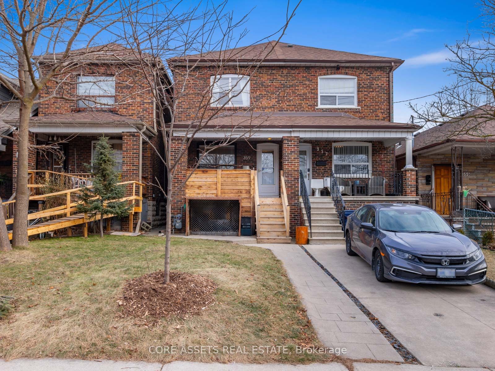 Semi-Detached House sold at 359 Northcliffe Boulevard, Toronto, Oakwood Village, M6E 3K9 - MLS: C11920198