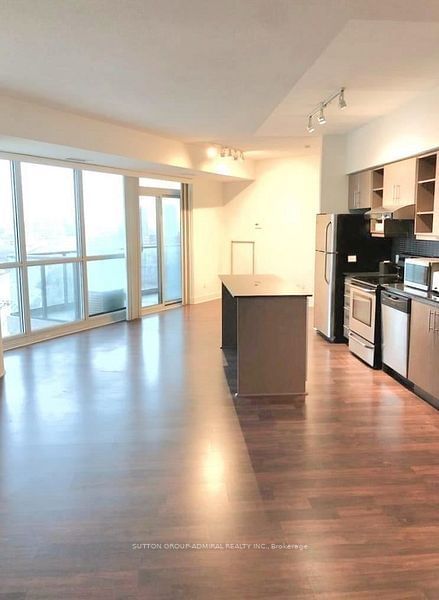 Condo for lease at 1506-35 Brian Peck Crescent, Toronto, Thorncliffe Park, M4G 0A4 - MLS: C11920405