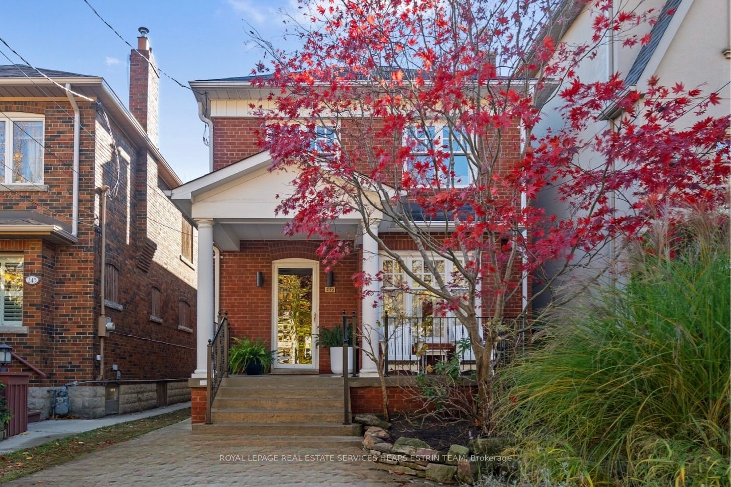 Detached House sold at 243 Belsize Drive, Toronto, Mount Pleasant East, M4S 1M5 - MLS: C11920480