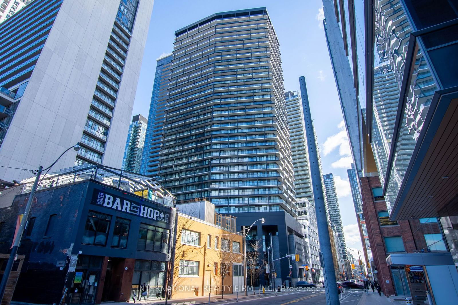 Condo for sale at 3509-125 peter Street, Toronto, Waterfront Communities C1, M5V 0M2 - MLS: C11920534