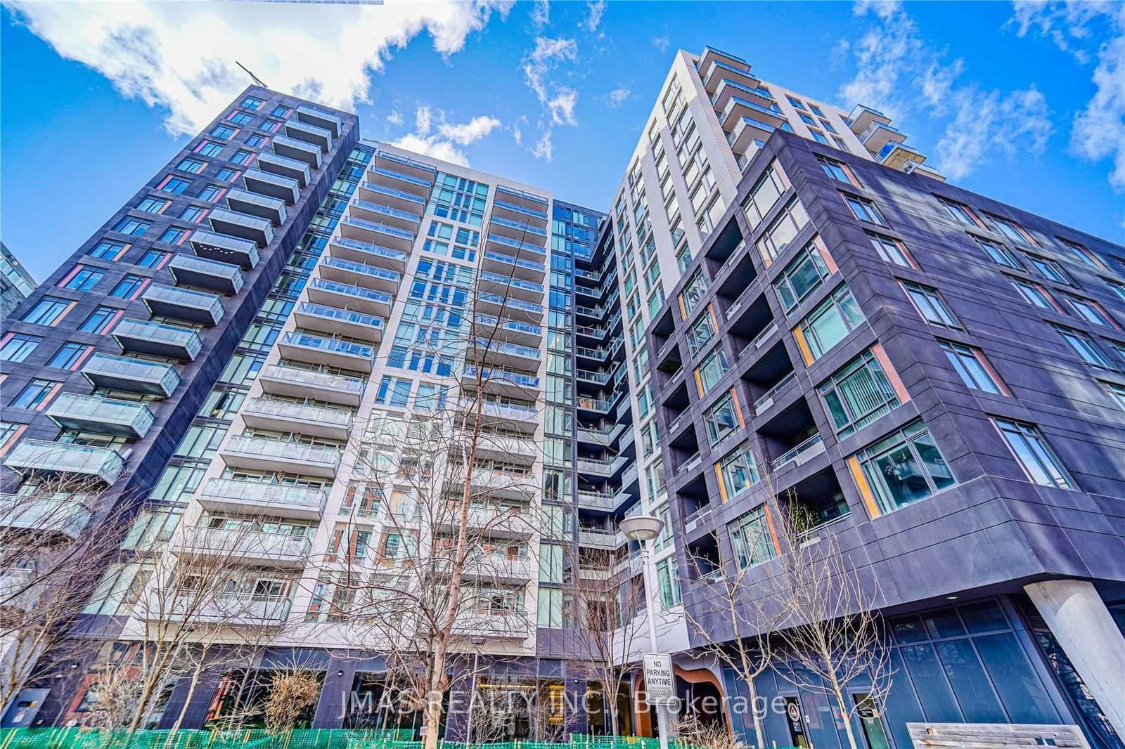 Condo for lease at LPH20-525 Adelaide Street, Toronto, Waterfront Communities C1, M5V 0N7 - MLS: C11920643