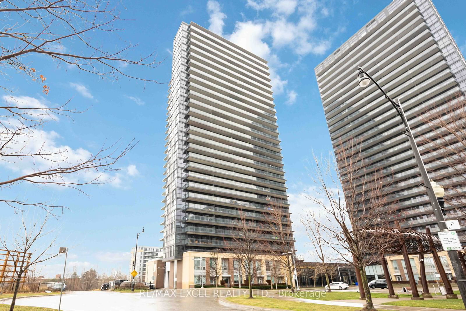 Condo for sale at 1115-33 Singer Court, Toronto, Bayview Village, M2K 0B4 - MLS: C11920700