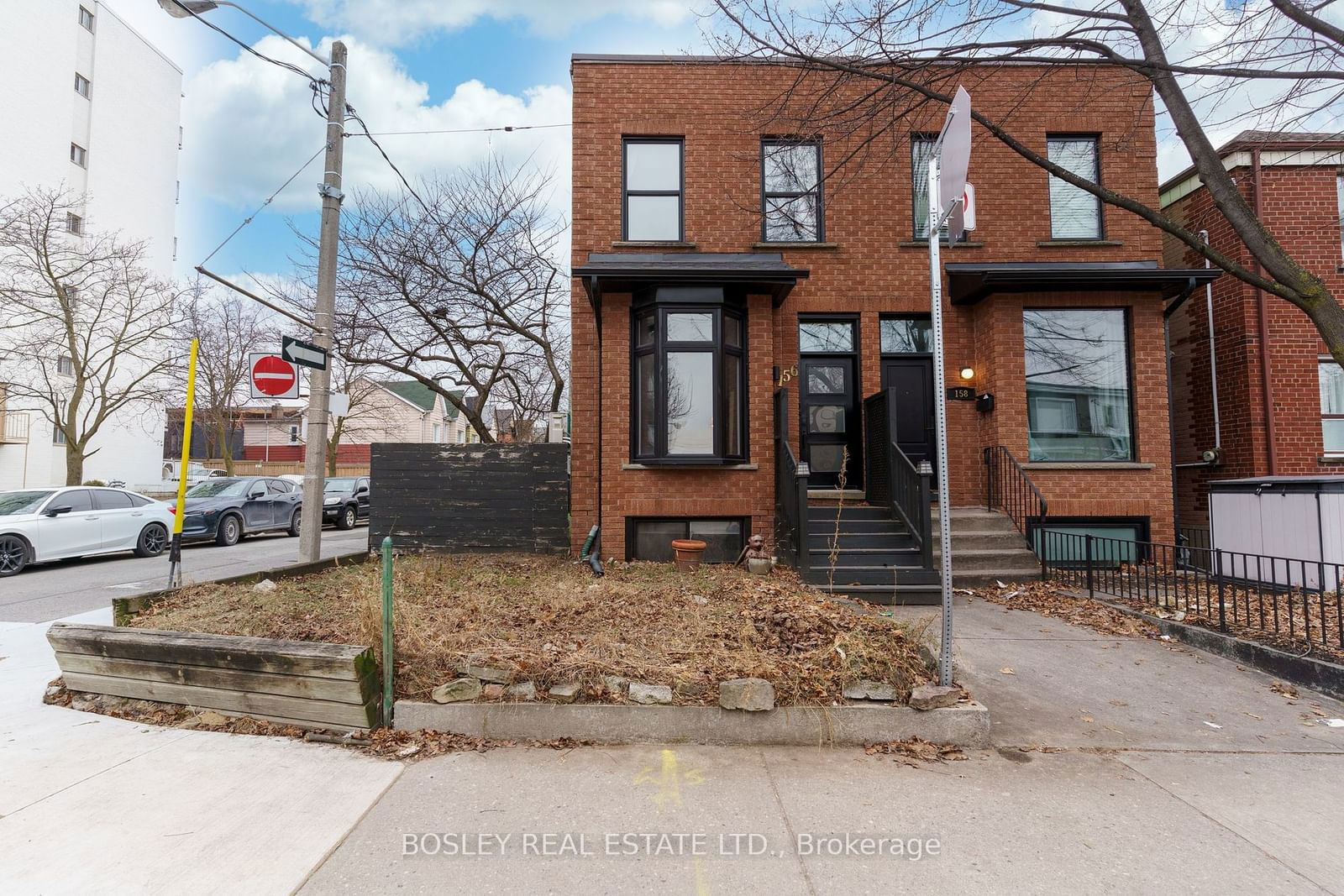 Semi-Detached House for lease at Lower-156 Sheridan Avenue, Toronto, Little Portugal, M6K 2H5 - MLS: C11920956