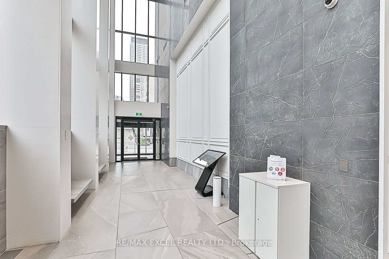 Condo for lease at #3912-3 Gloucester Street, Toronto, Church-Yonge Corridor, M4Y 1L8 - MLS: C11920968