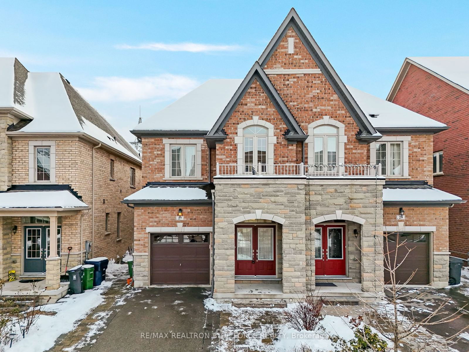 Semi-Detached House for sale at 27 Goldthread Terrace, Toronto, Bathurst Manor, M3H 0B9 - MLS: C11920969