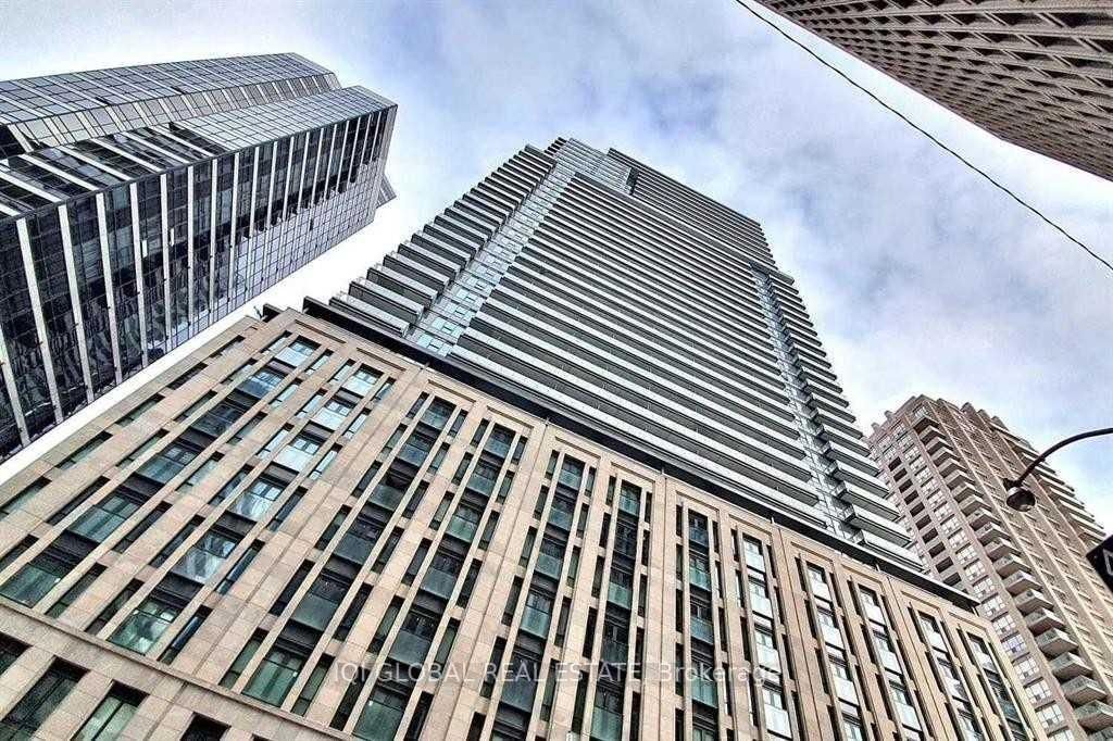 Condo leased at #2215-955 Bay Street, Toronto, Bay Street Corridor, M5S 0C6 - MLS: C11921168