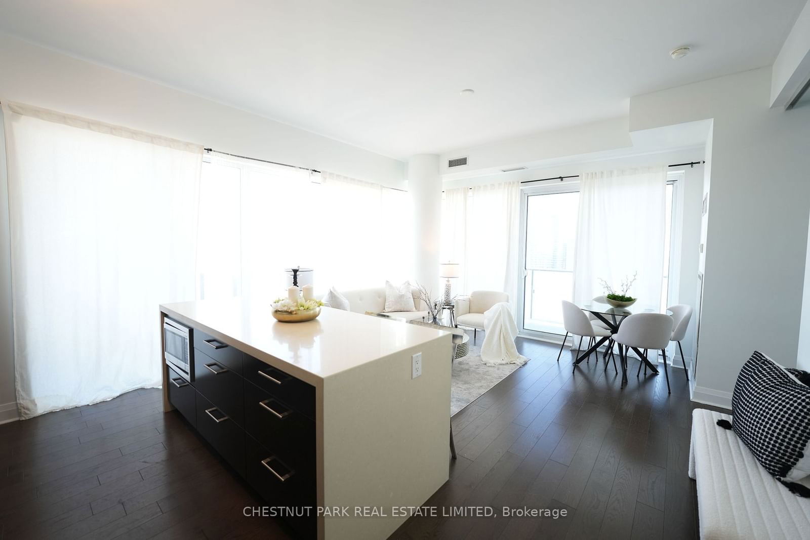 Condo sold at 4508-1080 Bay Street, Toronto, Bay Street Corridor, M5S 0A5 - MLS: C11921274