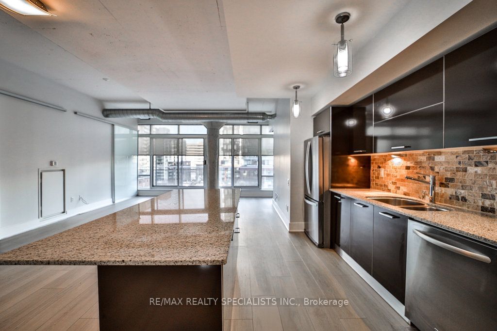 Condo for sale at 803-20 Stewart Street, Toronto, Waterfront Communities C1, M5V 1H6 - MLS: C11921367