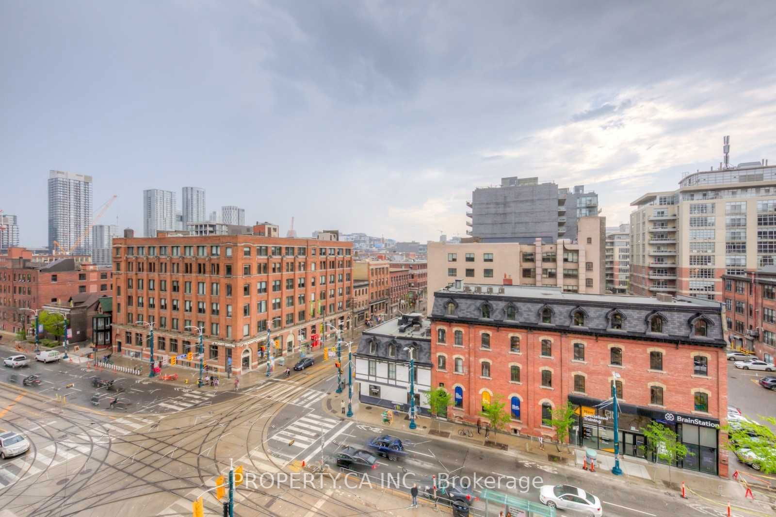 Condo for lease at 707-438 King Street, Toronto, Waterfront Communities C1, M5V 3T9 - MLS: C11921388