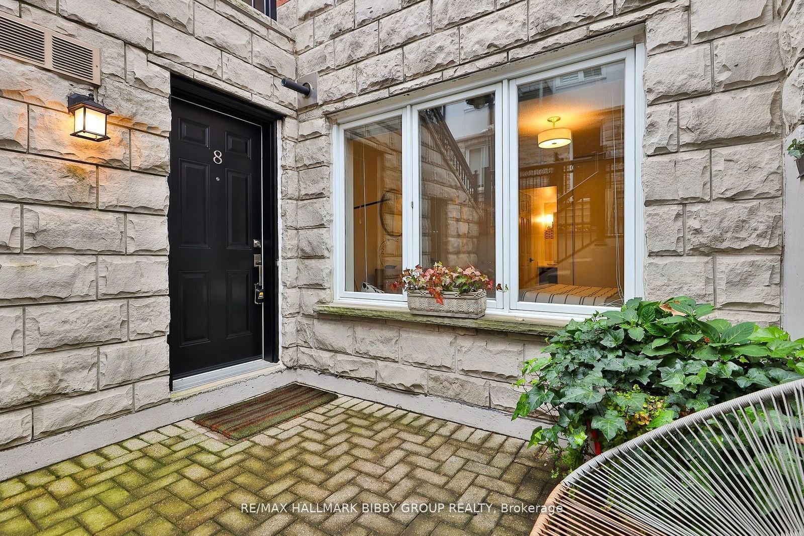 Townhouse for sale at 8-232 St George Street, Toronto, Annex, M5R 2N5 - MLS: C11921410