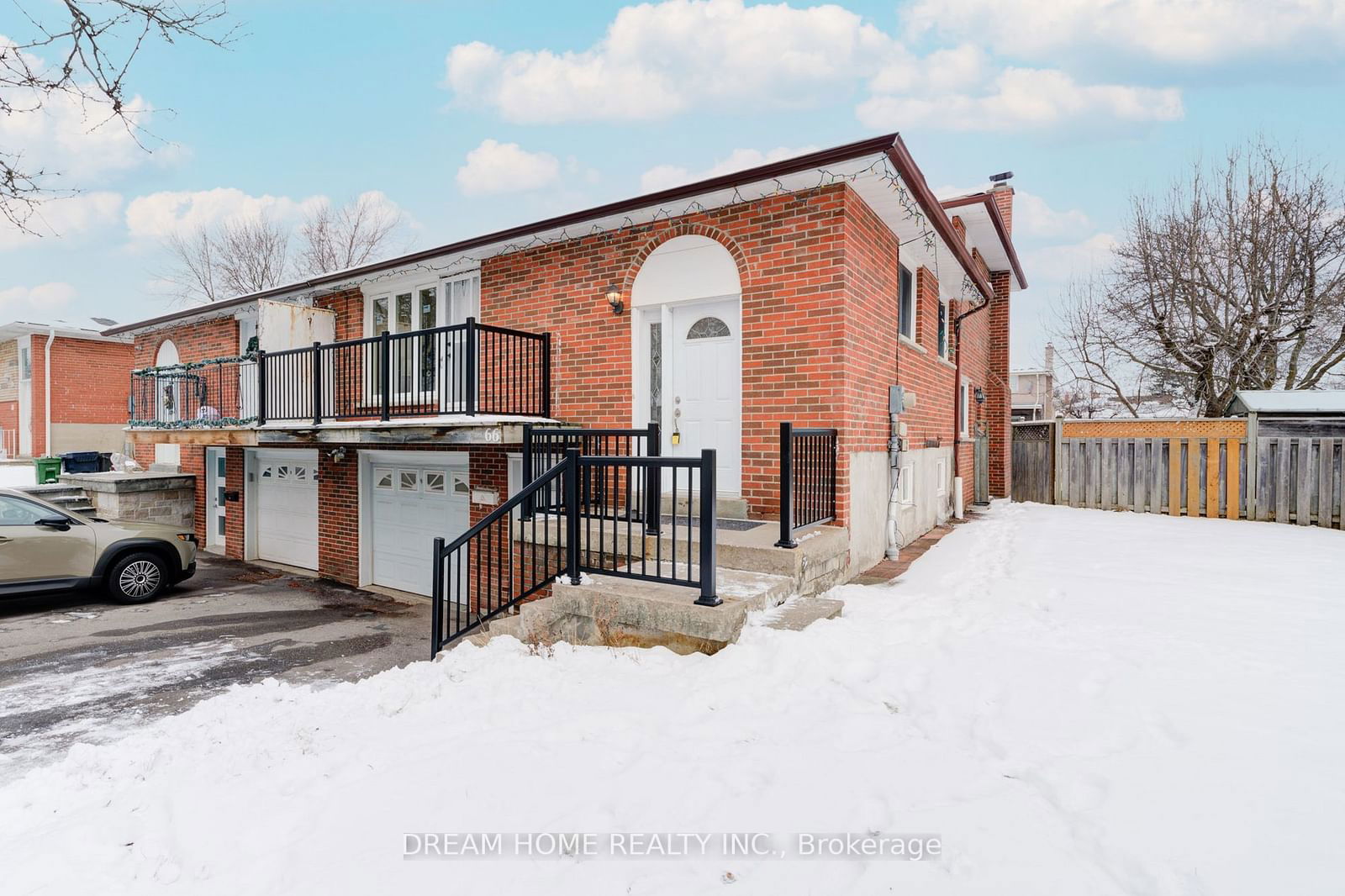 Semi-Detached House for sale at 66 Pindar Crescent, Toronto, Pleasant View, M2J 3L4 - MLS: C11921780