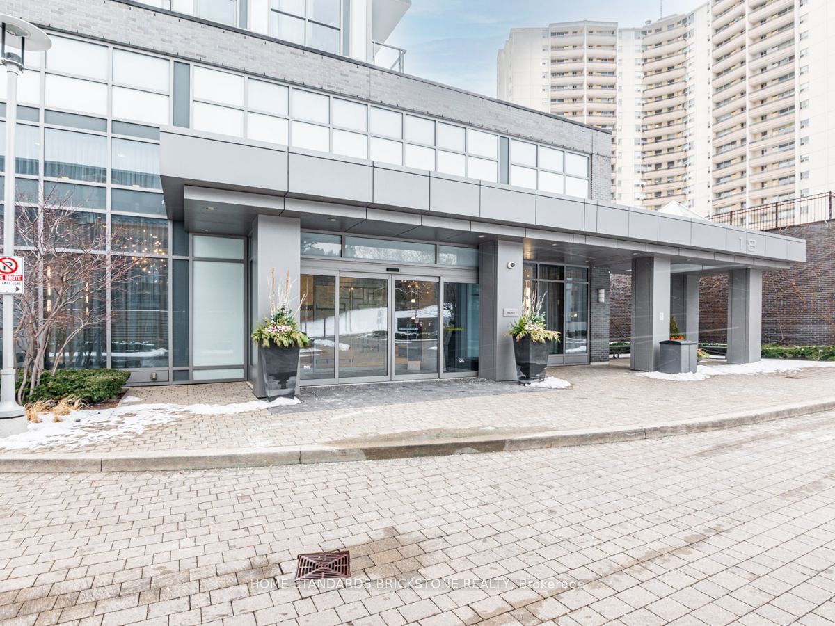 Condo sold at 808-18 Graydon Hall Drive, Toronto, Parkwoods-Donalda, M3A 0A4 - MLS: C11921952