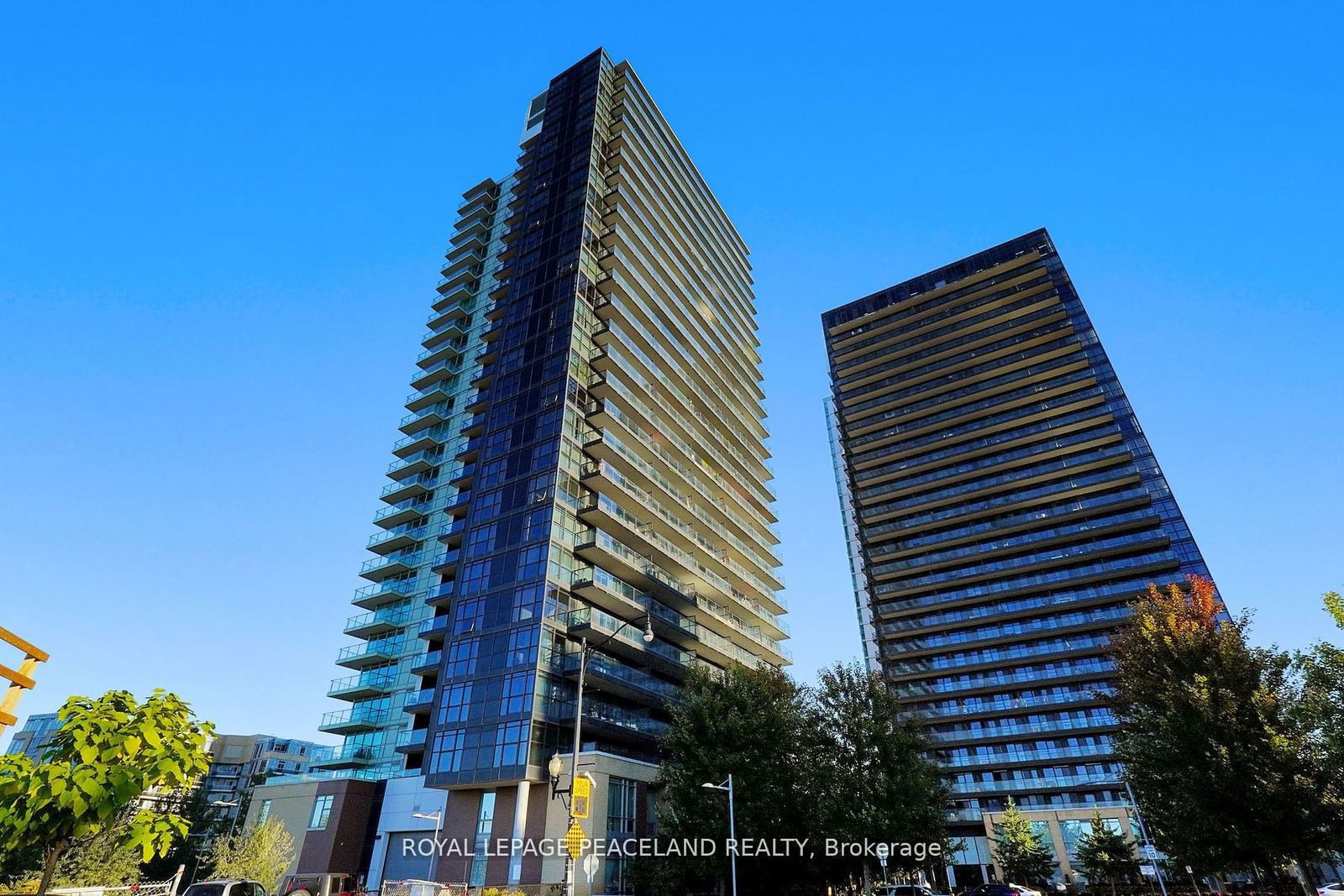 Condo sold at 1008-29 Singer Court, Toronto, Bayview Village, M2K 0B3 - MLS: C11922128