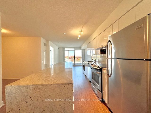 Condo sold at 1008-29 Singer Court, Toronto, Bayview Village, M2K 0B3 - MLS: C11922128