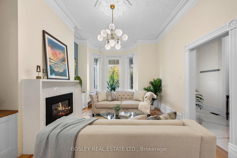 103 Manning Ave, Toronto, M6J 2K6 | Image 3