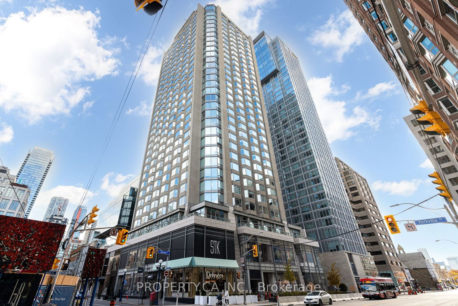 Condo for lease at 1514-155 Yorkville Avenue, Toronto, Annex, M5R 0B4 - MLS: C11922933